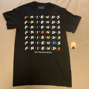 FRIENDS T-Shirt and Phoebe Magnet